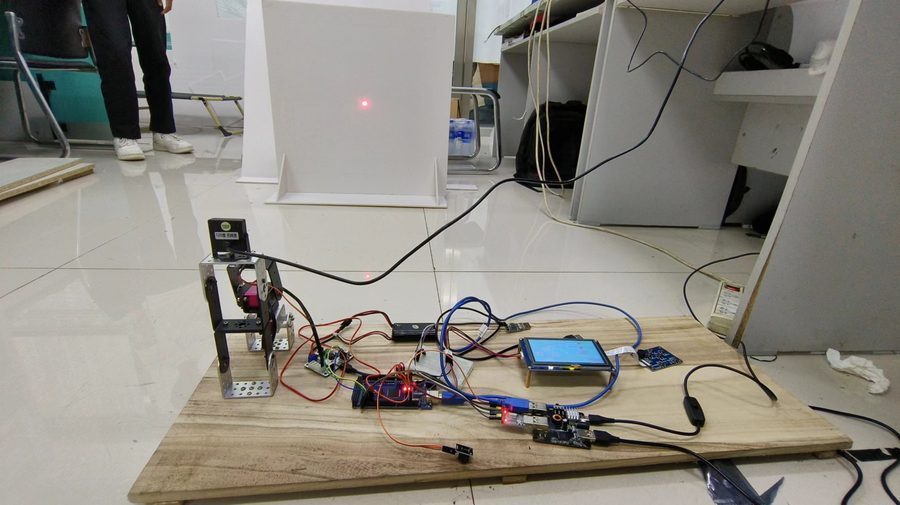 Laser Tracking Gimbal