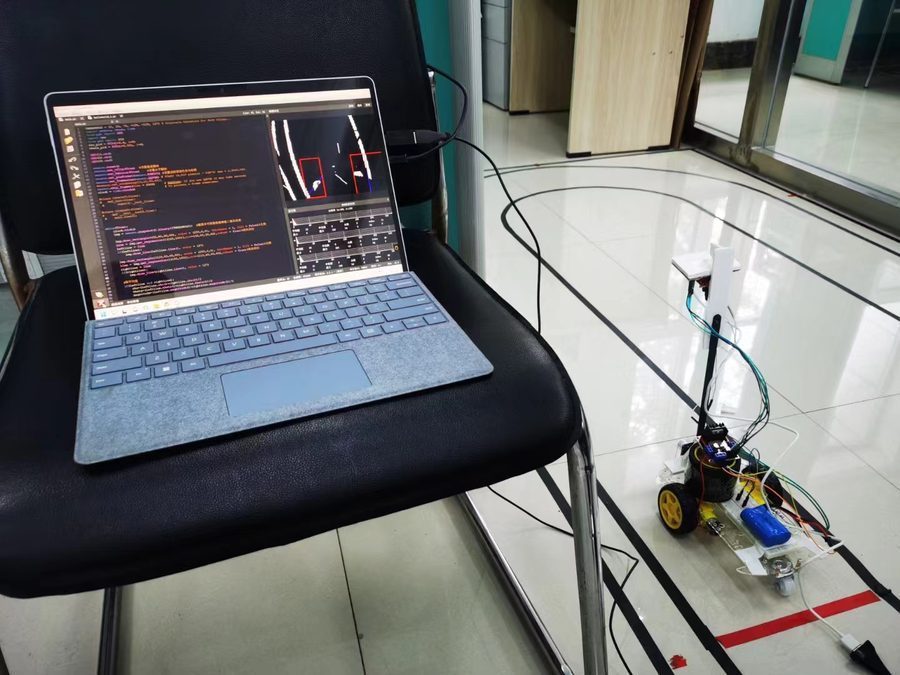 OpenMV Line-Tracking Car