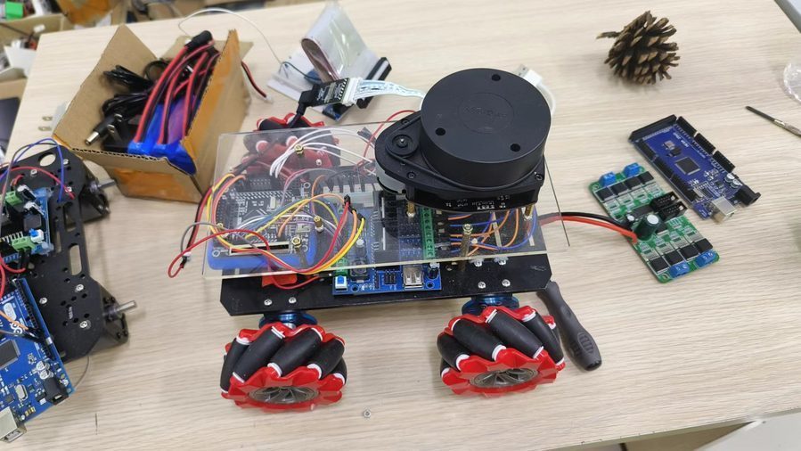 ROS Four-Wheel Robot