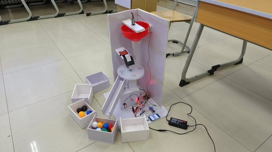 Table-Tennis Ball Sorter
